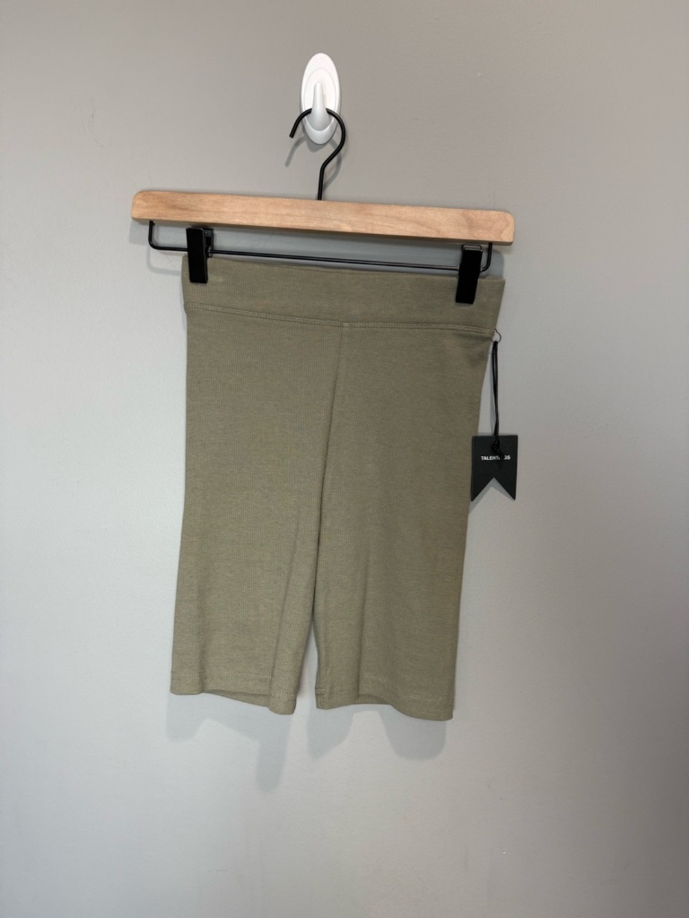 TALENTLESS Olive High-Rise Knit‎ Bike Shorts Ribbed Size Small